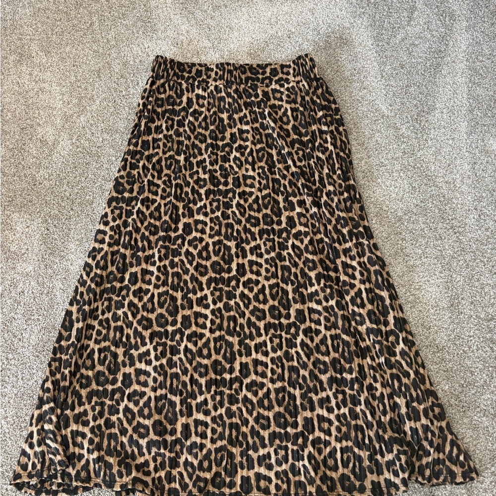 Philosophy Leopard Print Pleated Midi Skirt - Tan & Black